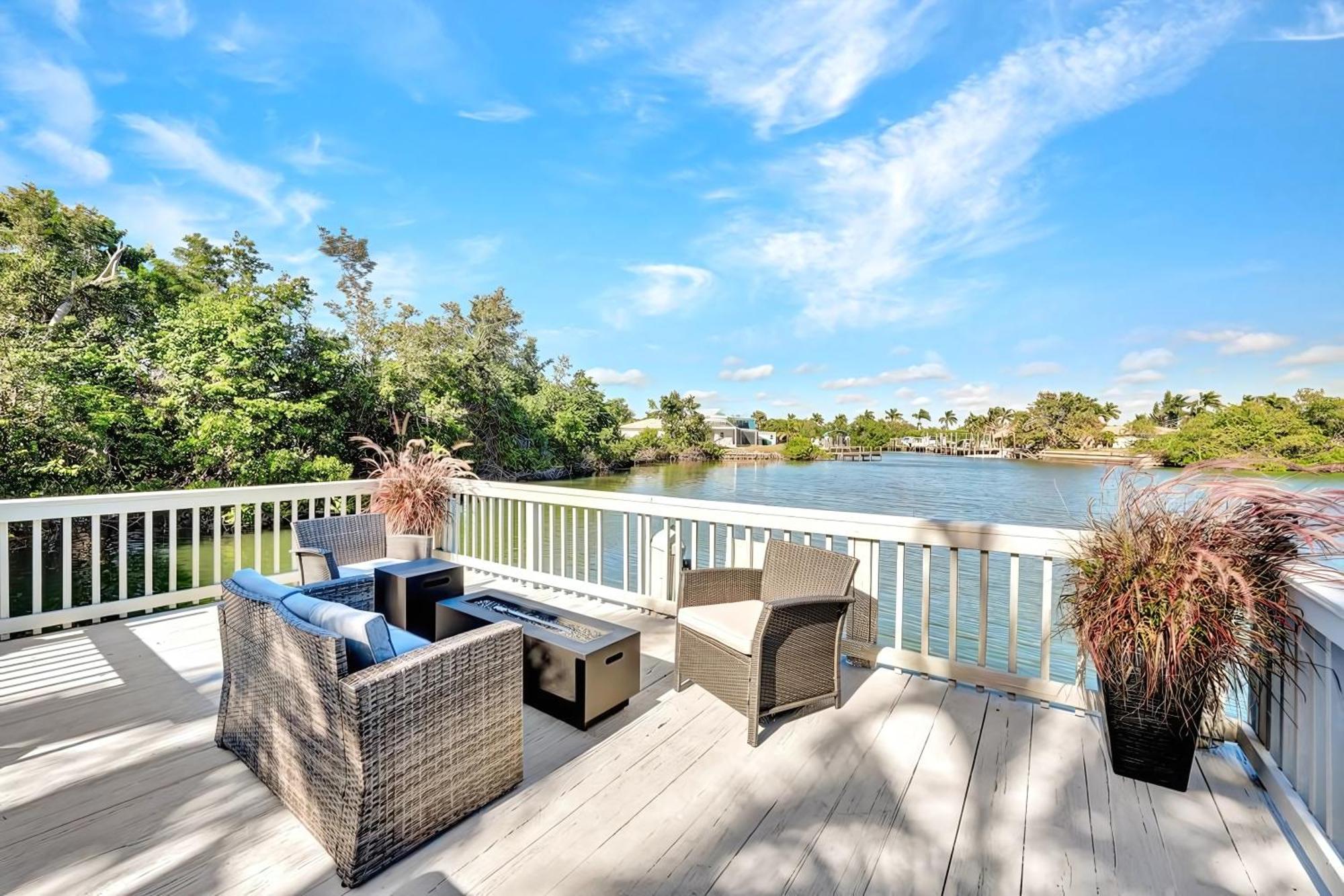 Waterfront - Isles Of Capri - Island Retreat - Marco Island - Naples Apartment Exterior photo