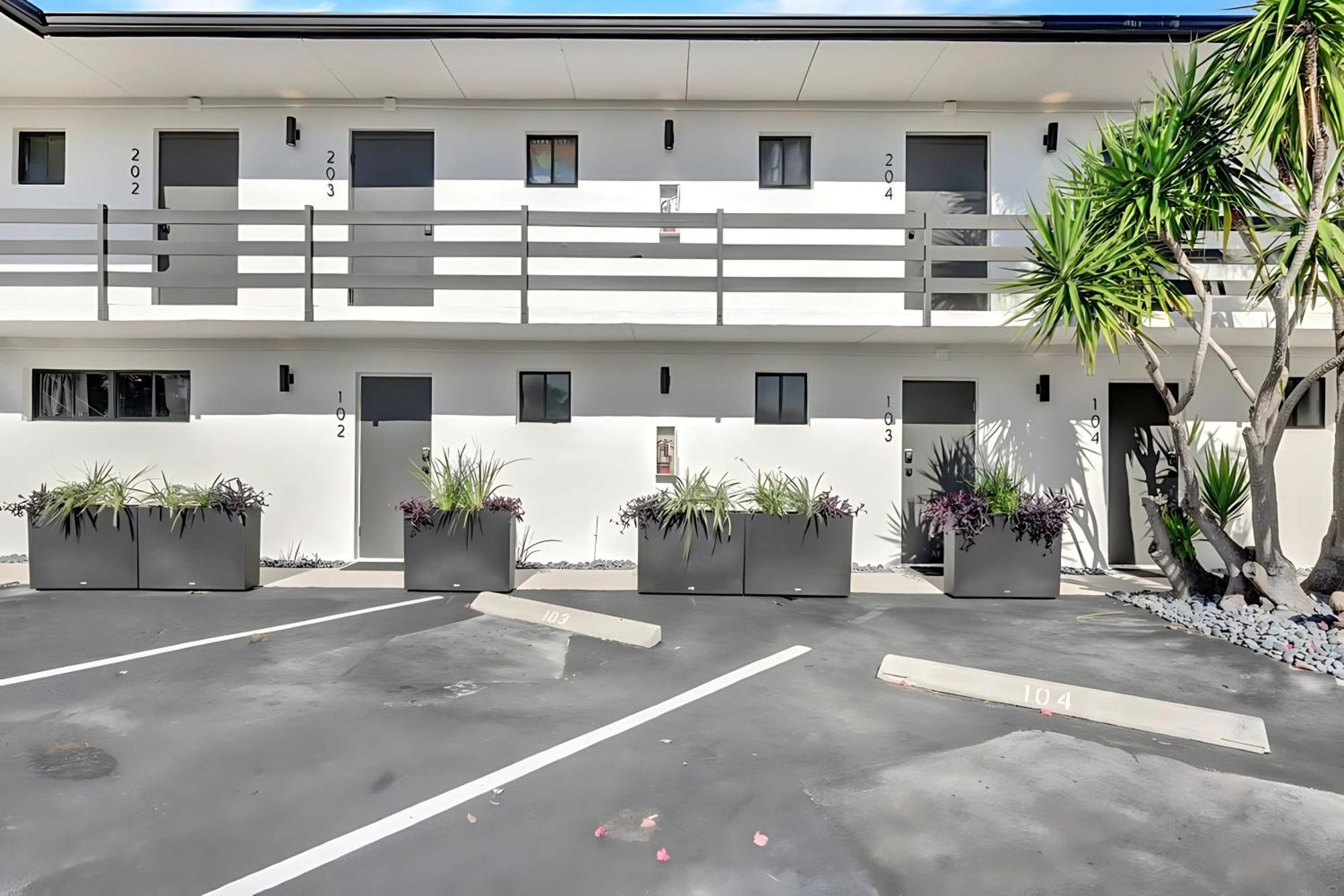Waterfront - Isles Of Capri - Island Retreat - Marco Island - Naples Apartment Exterior photo