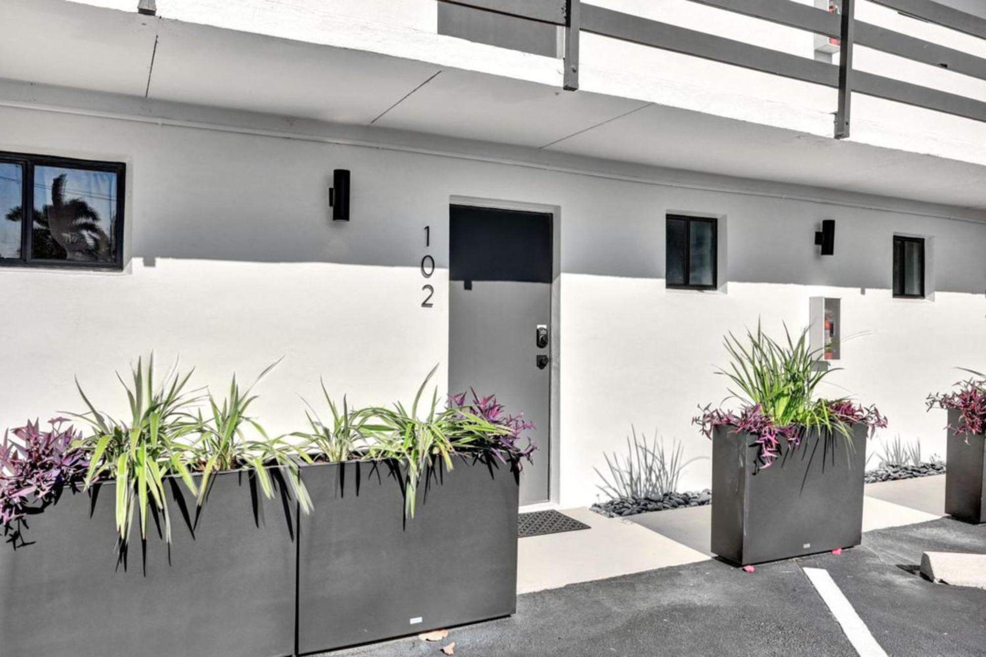 Waterfront - Isles Of Capri - Island Retreat - Marco Island - Naples Apartment Exterior photo